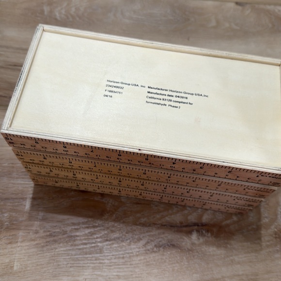 Wooden Ruler Design Storage Box - Picture 4 of 4